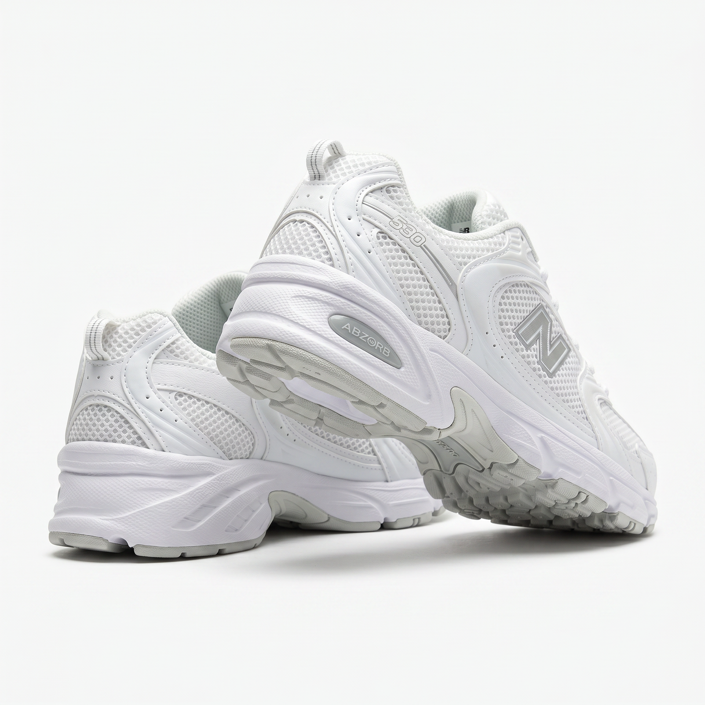 New Balance 530 - Triple White
