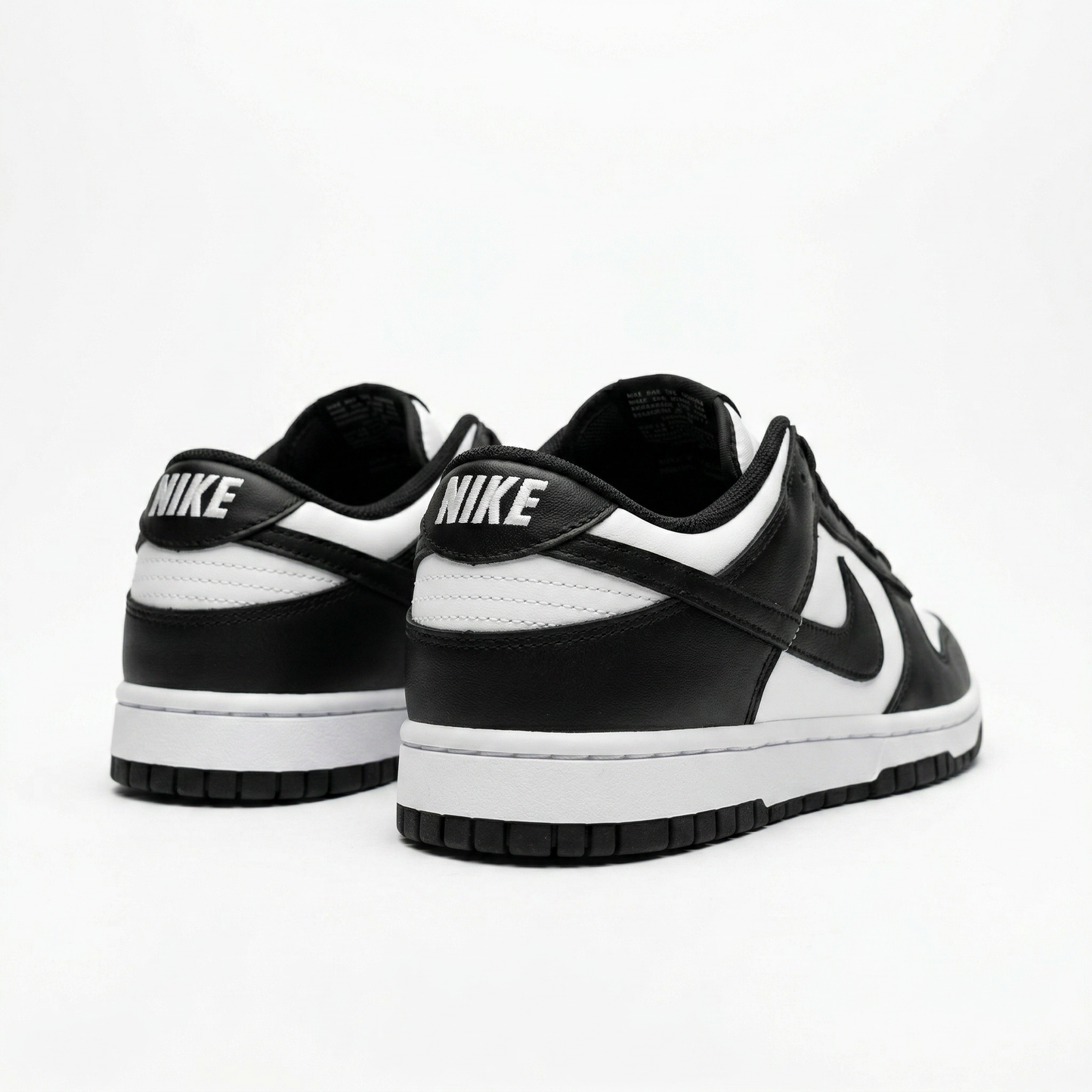 Nike Dunk Low Retro - Panda
