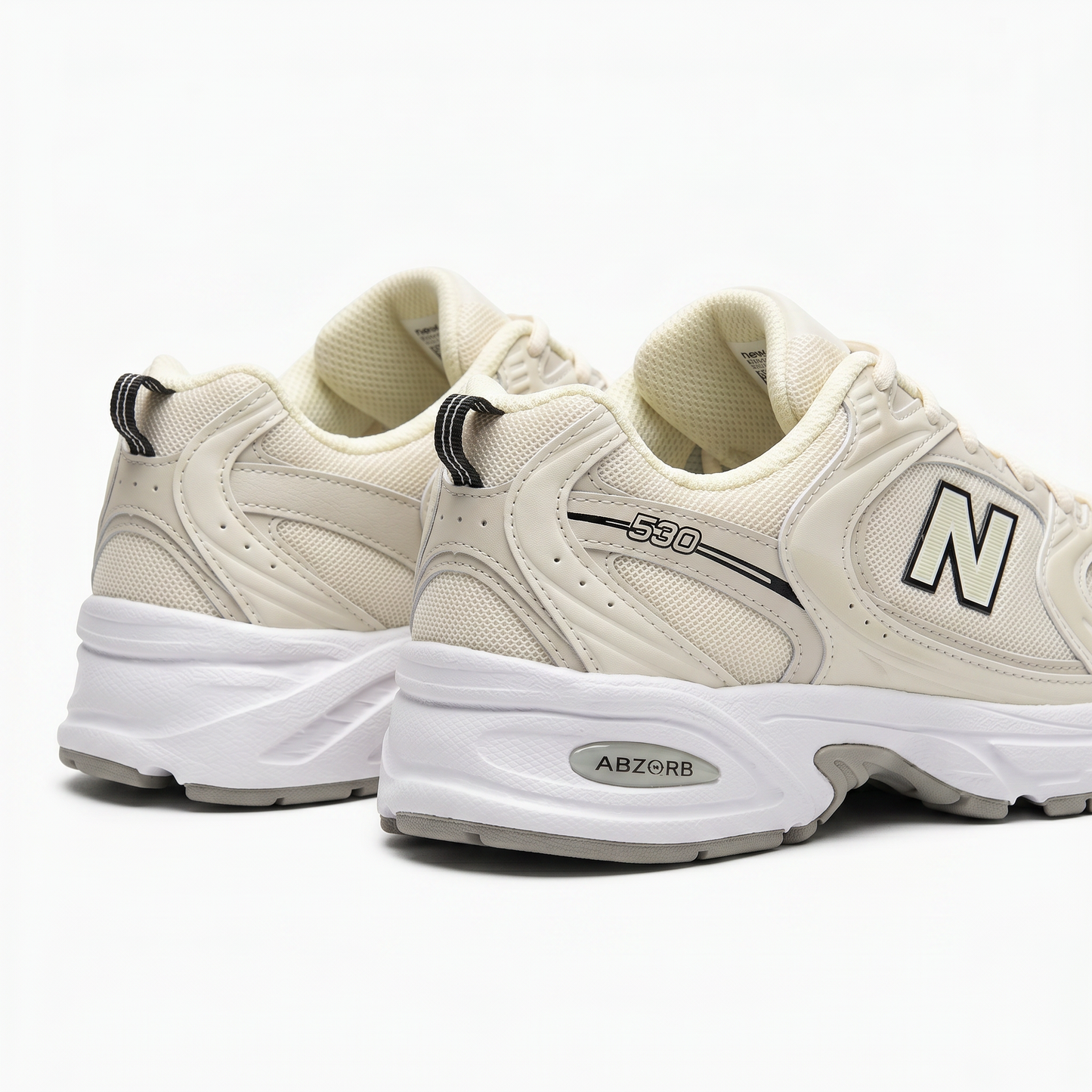 New Balance 530 - White Cream